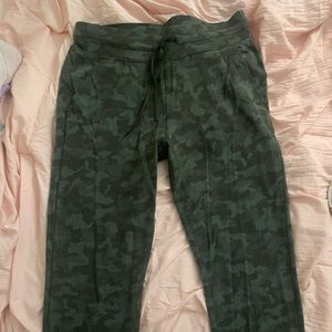 Lululemon 'Ready to Rulu' High-Rise Joggers